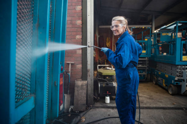 Best Pre-Holiday Cleaning  in Ames, IA